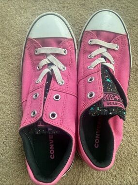Converse Kids Pink Canvas Low-Top Sneakers with Star-Print Tongue